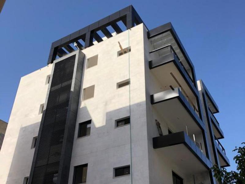 בניין מגורים ,מודיעין